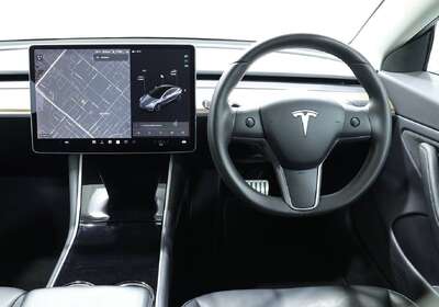 2020 Tesla Model 3 PERFORMANCE