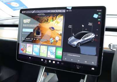 2020 Tesla Model 3 PERFORMANCE