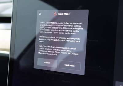 2020 Tesla Model 3 PERFORMANCE