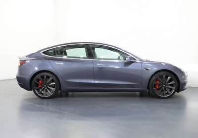 2020 Tesla Model 3 PERFORMANCE