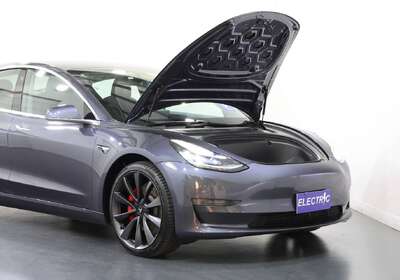 2020 Tesla Model 3 PERFORMANCE