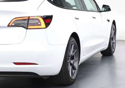 2020 Tesla Model 3 STANDARD RANGE RWD