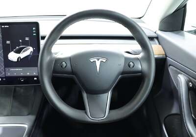 2020 Tesla Model 3 STANDARD RANGE RWD