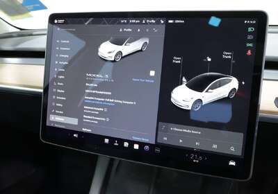 2020 Tesla Model 3 STANDARD RANGE RWD