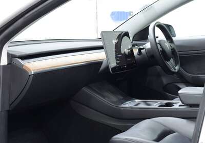 2020 Tesla Model 3 STANDARD RANGE RWD