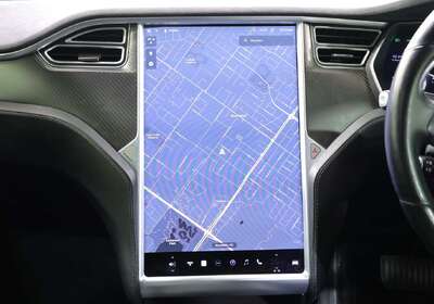 2015 Tesla Model S 85