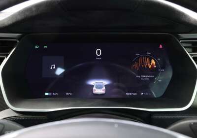 2015 Tesla Model S 85