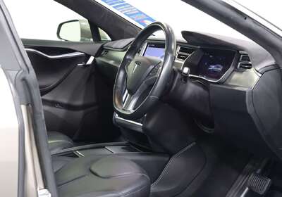 2015 Tesla Model S 85