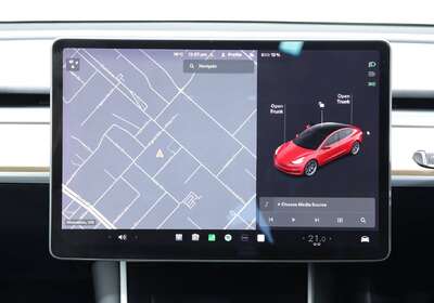 2019 Tesla Model 3 STANDARD RANGE PLUS
