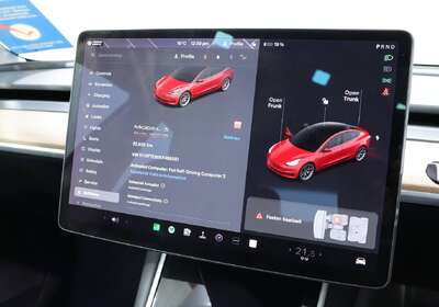 2019 Tesla Model 3 STANDARD RANGE PLUS