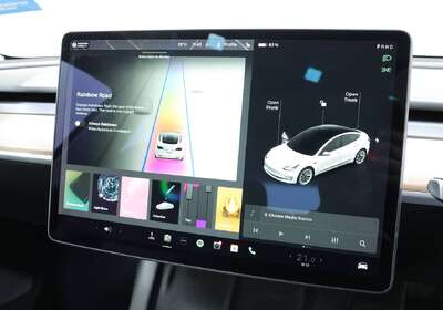 2021 Tesla Model 3 Long Range