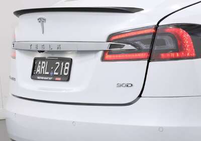 2016 Tesla Model S 90D