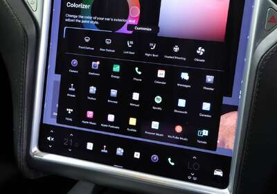 2016 Tesla Model S 90D