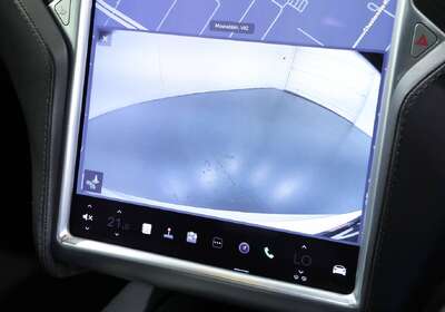 2016 Tesla Model S 90D