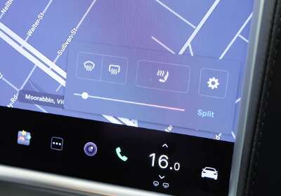 2016 Tesla Model S 90D