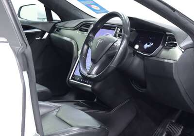 2016 Tesla Model S 90D