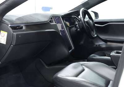 2016 Tesla Model S 90D