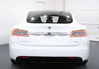 2016 Tesla Model S 90D