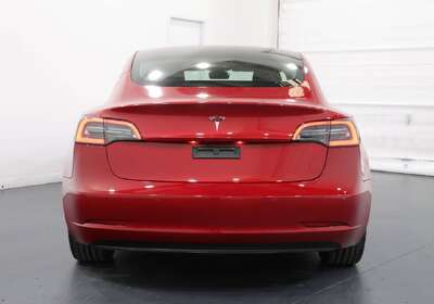 2019 Tesla Model 3 PERFORMANCE