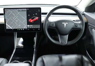 2019 Tesla Model 3 PERFORMANCE