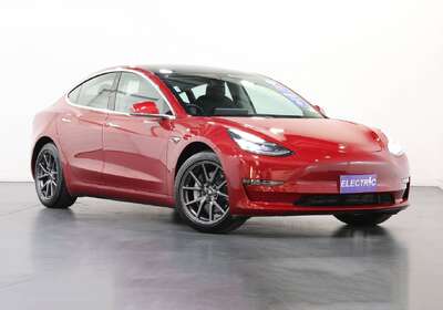 2019 Tesla Model 3 PERFORMANCE