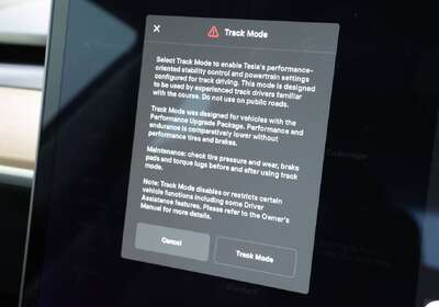 2019 Tesla Model 3 PERFORMANCE