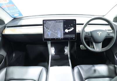 2020 Tesla Model 3 PERFORMANCE