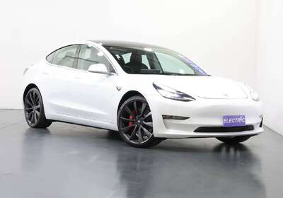 2020 Tesla Model 3 PERFORMANCE