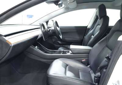 2020 Tesla Model 3 PERFORMANCE