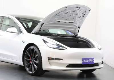 2020 Tesla Model 3 PERFORMANCE