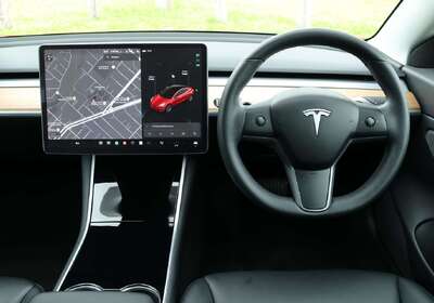 2020 Tesla Model 3 Standard Range Plus