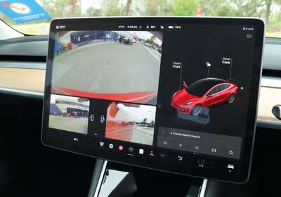 2020 Tesla Model 3 Standard Range Plus