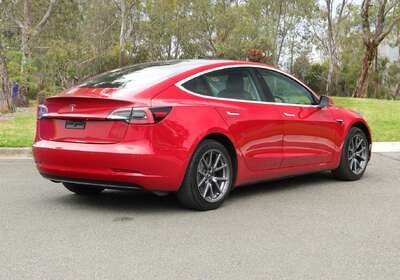 2020 Tesla Model 3 Standard Range Plus