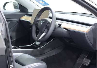 2020 Tesla Model 3 STANDARD RANGE RWD