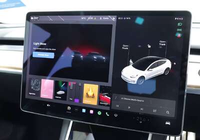 2019 Tesla Model 3 Standard Range Plus