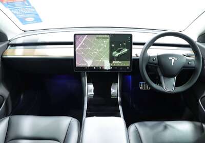 2019 Tesla Model 3 PERFORMANCE