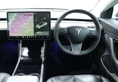 2019 Tesla Model 3 PERFORMANCE