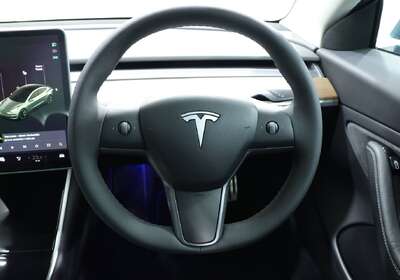 2019 Tesla Model 3 PERFORMANCE