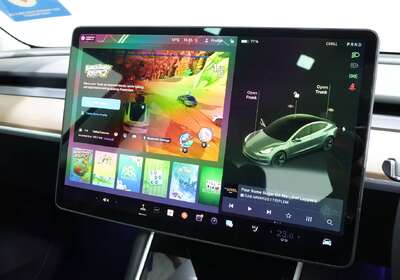 2019 Tesla Model 3 PERFORMANCE