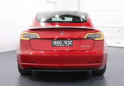 2022 Tesla Model 3 PERFORMANCE