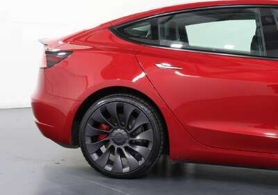 2022 Tesla Model 3 PERFORMANCE