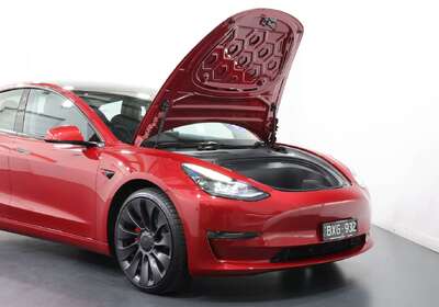 2022 Tesla Model 3 PERFORMANCE