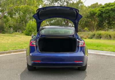 2019 Tesla Model 3 Standard Range Plus