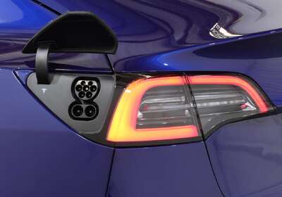 2019 Tesla Model 3 PERFORMANCE