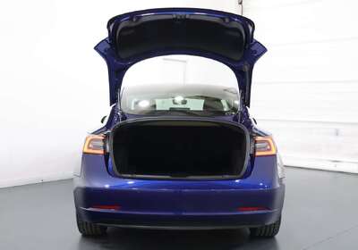 2019 Tesla Model 3 PERFORMANCE