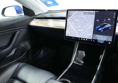 2019 Tesla Model 3 PERFORMANCE