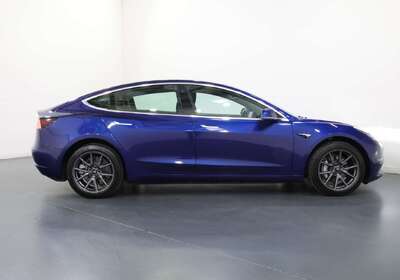 2019 Tesla Model 3 PERFORMANCE