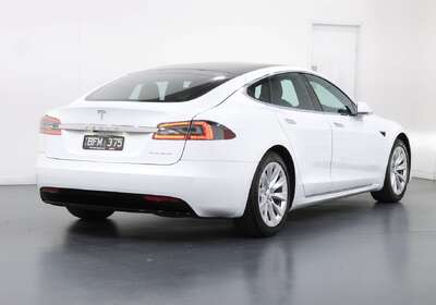 2020 Tesla Model S LONG RANGE