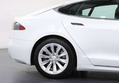 2020 Tesla Model S LONG RANGE
