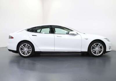 2015 Tesla Model S 60